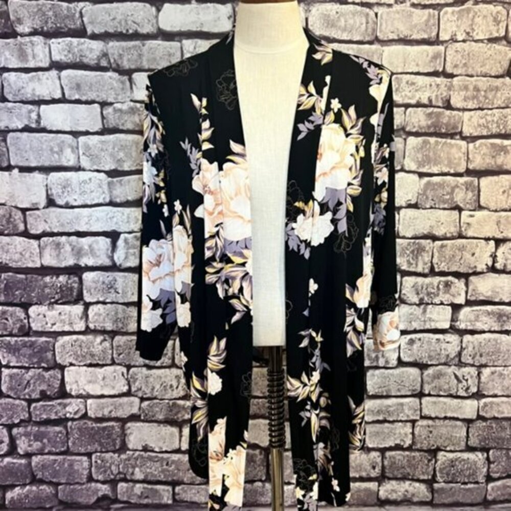 Torrid NWT No Close Shawl Front Cardigan Sweater Size 1X